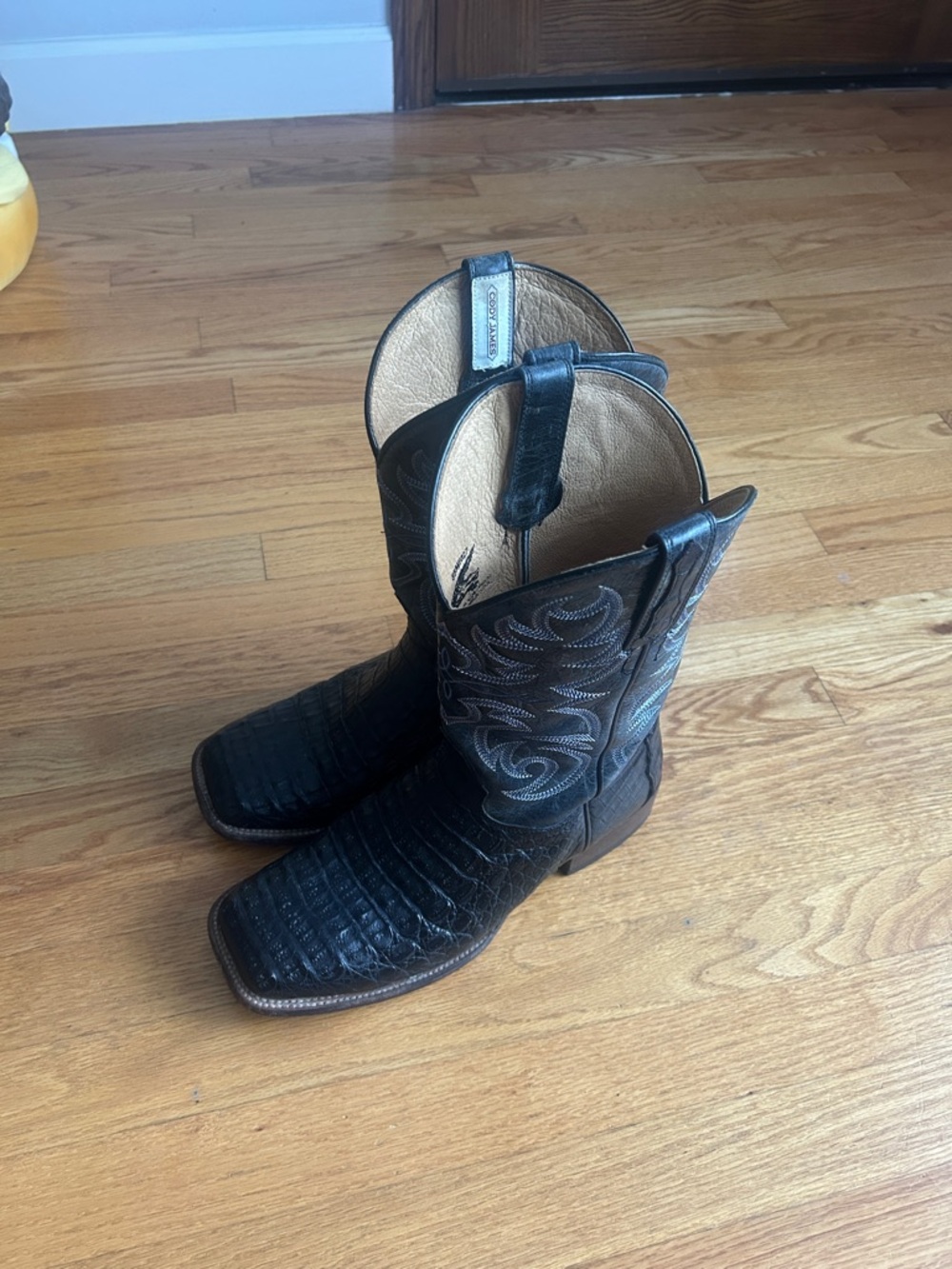 Cody James Men's Black 100% Caiman Western Cowboy Boots
